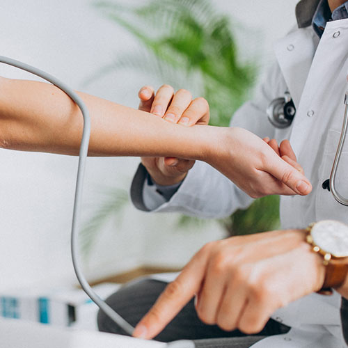 Cek Gula Darah: Kapan Waktu yang Tepat untuk Melakukannya?